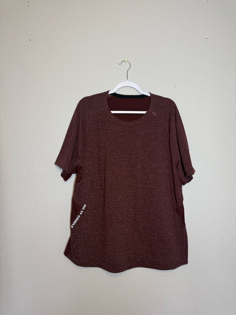 Lululemon | Mens Maroon Stronger as One Short Sleeve - XL - Picture 3 of 6